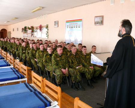 Священников посадят в призывные комиссии в Кузбассе