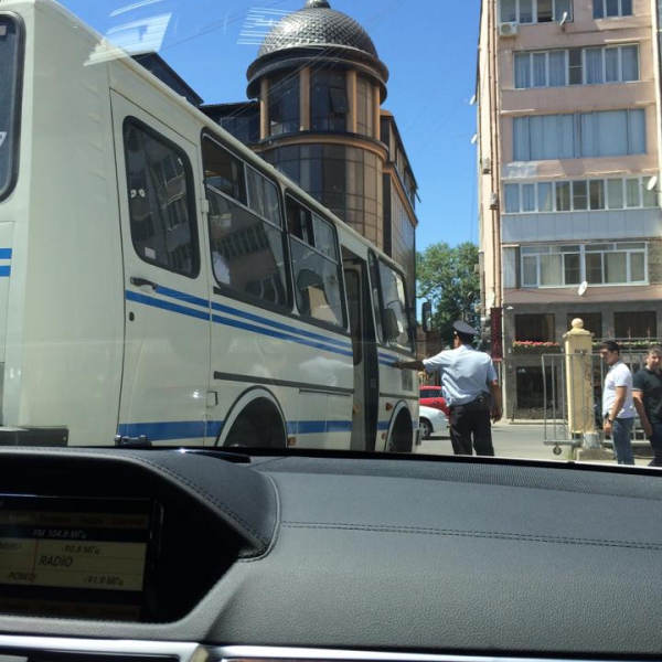 В мечетях Дагестана массово задерживаются прихожане