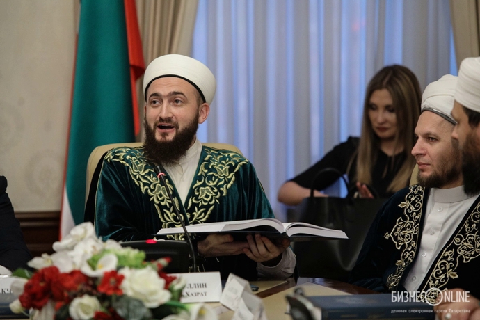 Ахыр заман: Национальный татарский напев при чтении Корана сделали обязательным