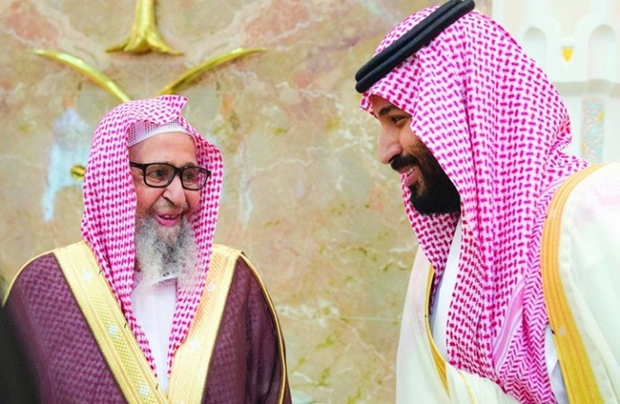 Шейх Салих аль-Фаузан: Тот, кто бранит повелителя, является хариджитом, о нем немедленно сообщите правительству