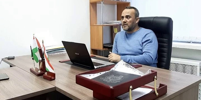 Защитника прав мигрантов Иззата Амона в Таджикистане приговорили к 9 годам тюрьмы