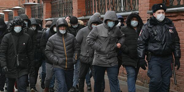 Депутат Казгордумы предложил властям Татарстана запретить трудовым мигрантам работать в сфере перевозок, торговли и общественного питания