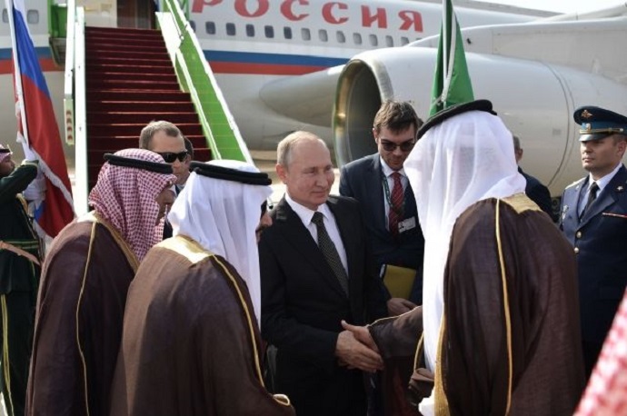 Путин прибыл в Саудию