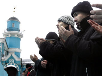 Меж двух минаретов.  Мусульмане спорят с властями Москвы о строительстве мечетей