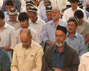 Членам оппозиции Таджикистана не позволяют совершить Хадж