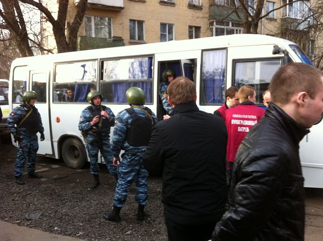 В московских мечетях Росгвардия проводит антитеррористические рейды