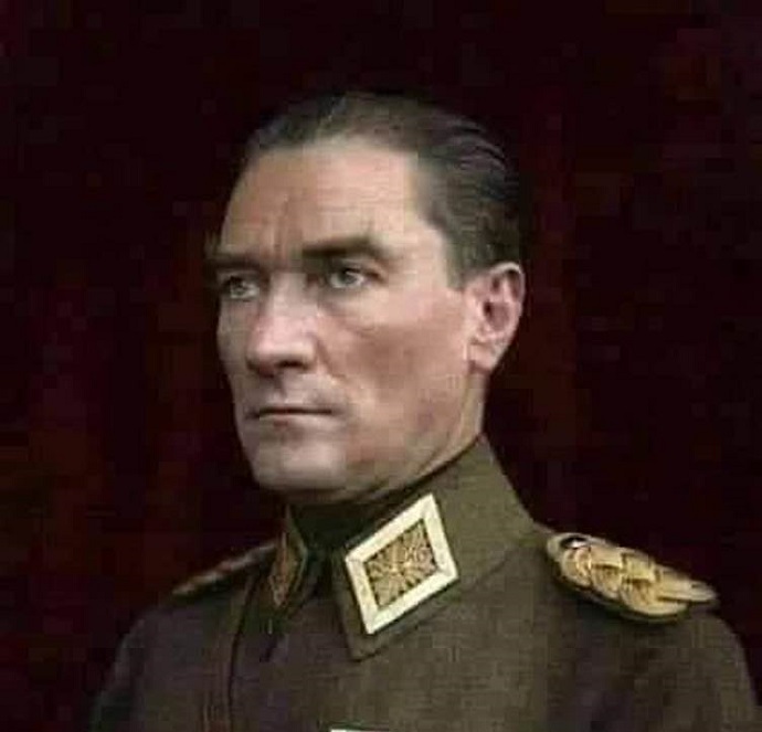 Враг Всевышнего Ататюрк...