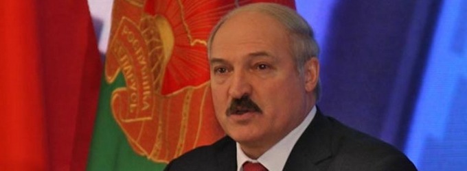 Лукашенко публично раскритиковал Януковича 