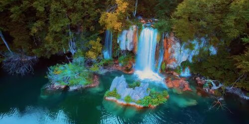 Горные вершины, хрустальные реки и водопады Албании до сих пор не изведаны...