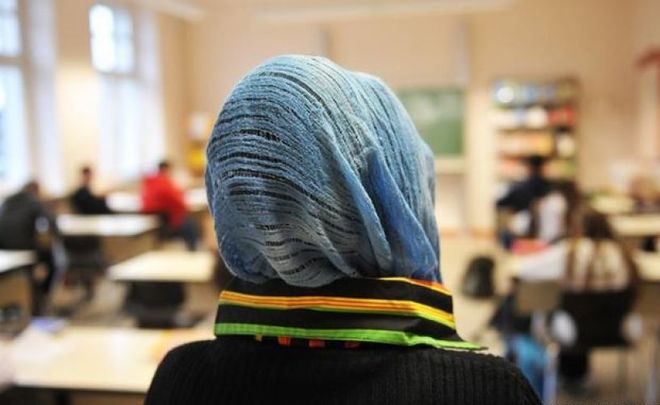 В РПЦ считают, что регионы сами должны решать, запрещать хиджабы или нет