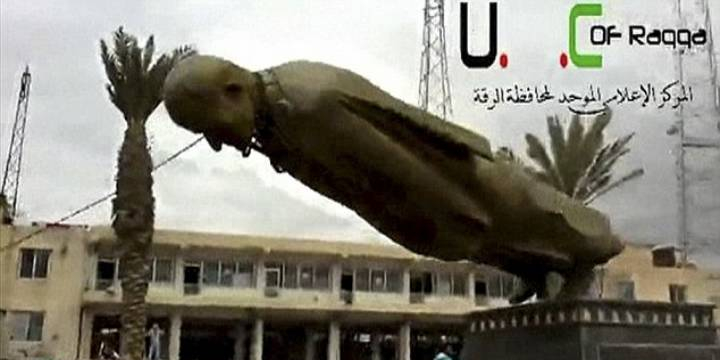 Умма мусульман празднует победу... / The Muslim Ummah celebrates victory!