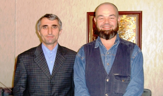 С любовью к пророку Мухаммаду (Да благословит его Аллах и приветствует)