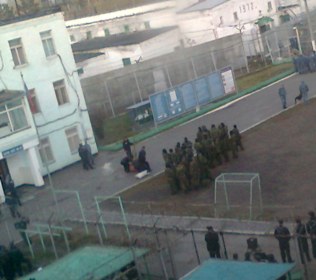 Срочно! Осквернение Корана и избиение мусульман в ИК-41