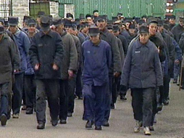 Сотни заключенных уральской колонии устроили голодовку после смерти одного из осужденных