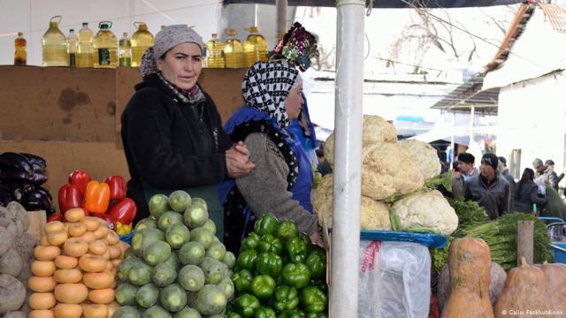 Базарный кризис: что станет с барометром таджикской экономики?