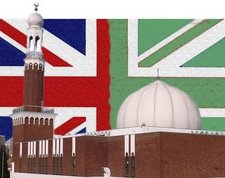 Ислам заполняет «духовный вакуум» в Великобритании