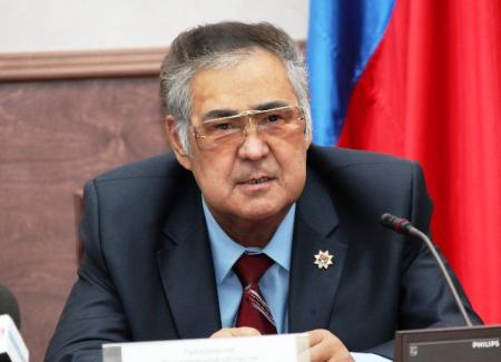 Тулеев просит полицию и прокуратуру проверить начисление квартплаты в Кузбассе