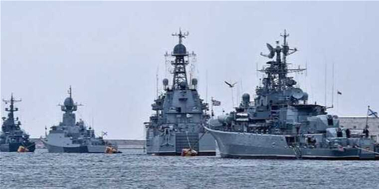 Военные корабли России покинули морскую базу Тартус в Сирии...