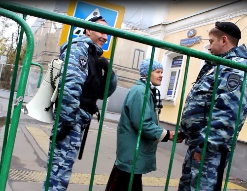 Осторожно, мечеть