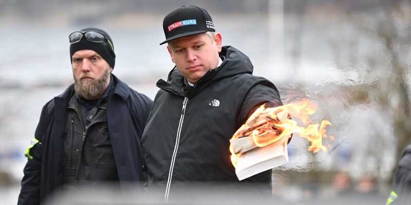 «Что законно, необязательно уместно»: премьер Швеции назвал сжигание Корана актом неуважения...